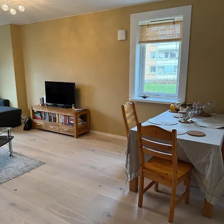 Newly Renovated Cozy In Helsfyr! شقة *