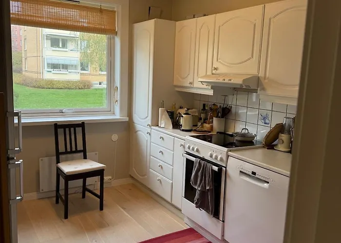 Newly Renovated Cozy In Helsfyr! אוסלו